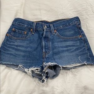 501 Levi Jean Shorts